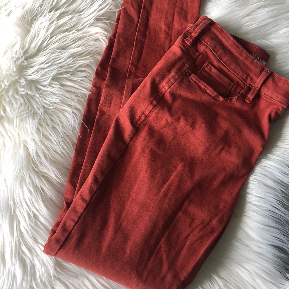 LAST CHANCE ❗️Old navy Rust color skinny jeans